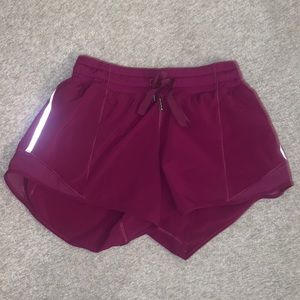 Lululemon hotty hots